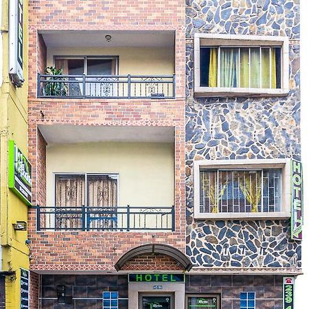 Hotel El Deportista Medellín Extérieur photo