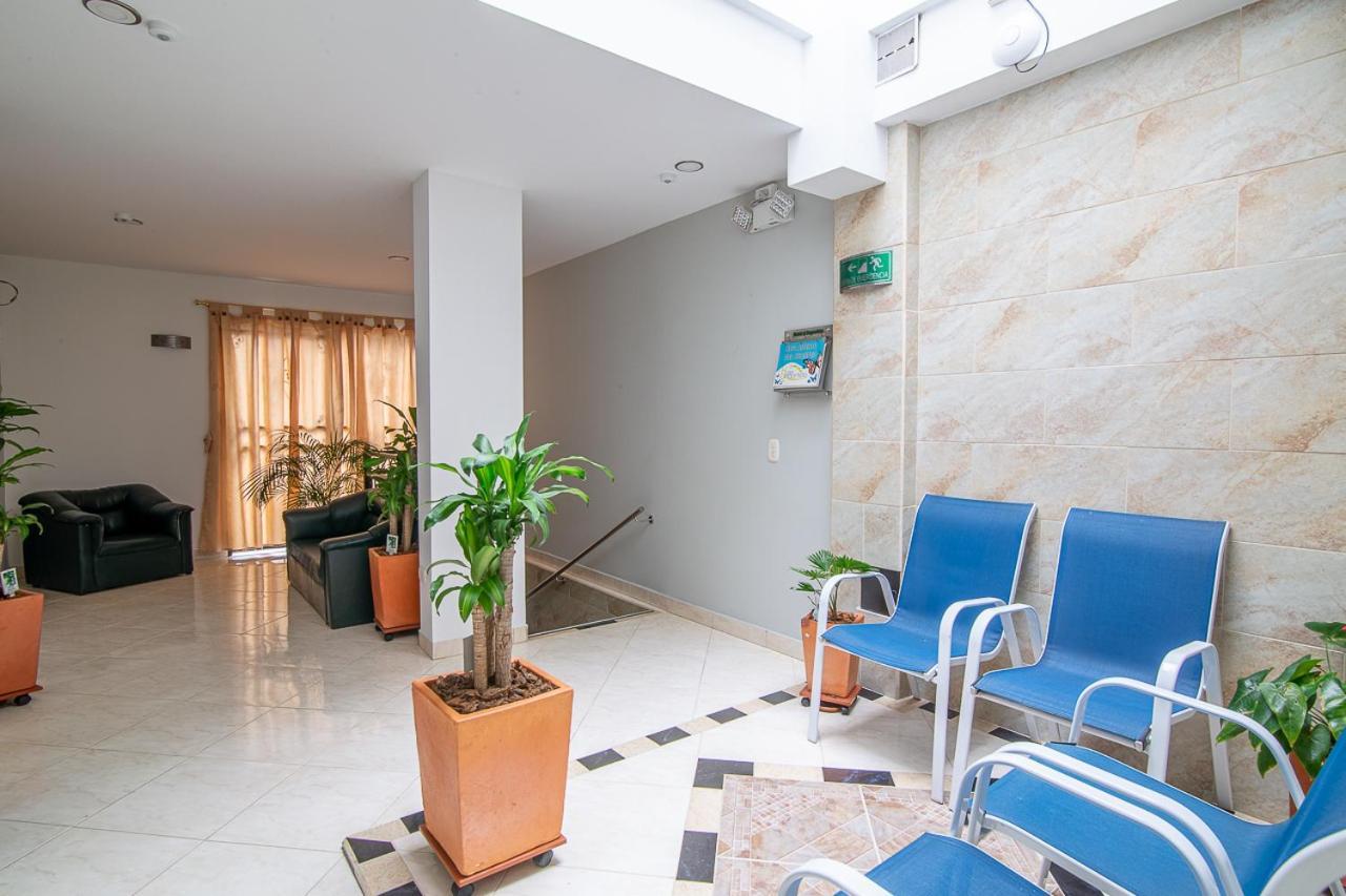 Hotel El Deportista Medellín Extérieur photo