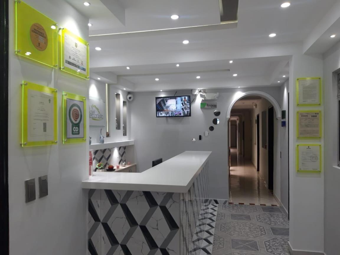 Hotel El Deportista Medellín Extérieur photo