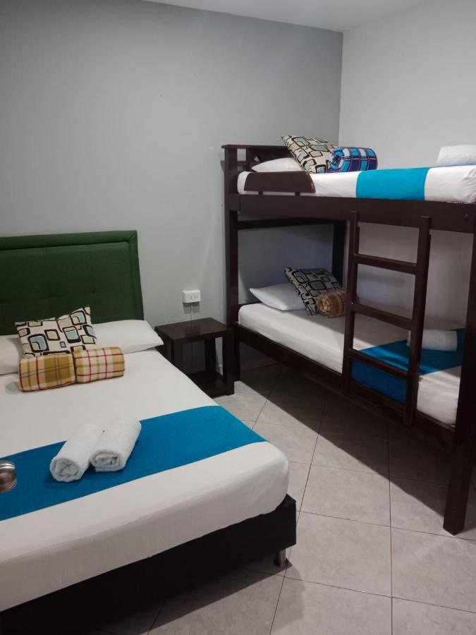 Hotel El Deportista Medellín Extérieur photo
