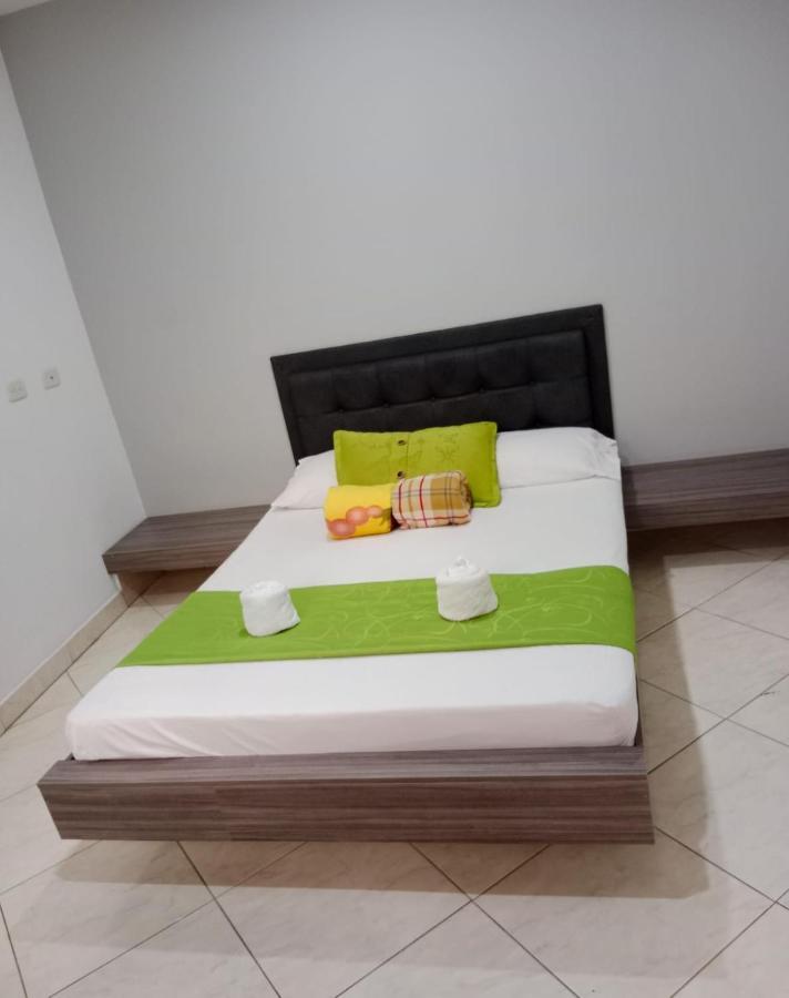 Hotel El Deportista Medellín Extérieur photo