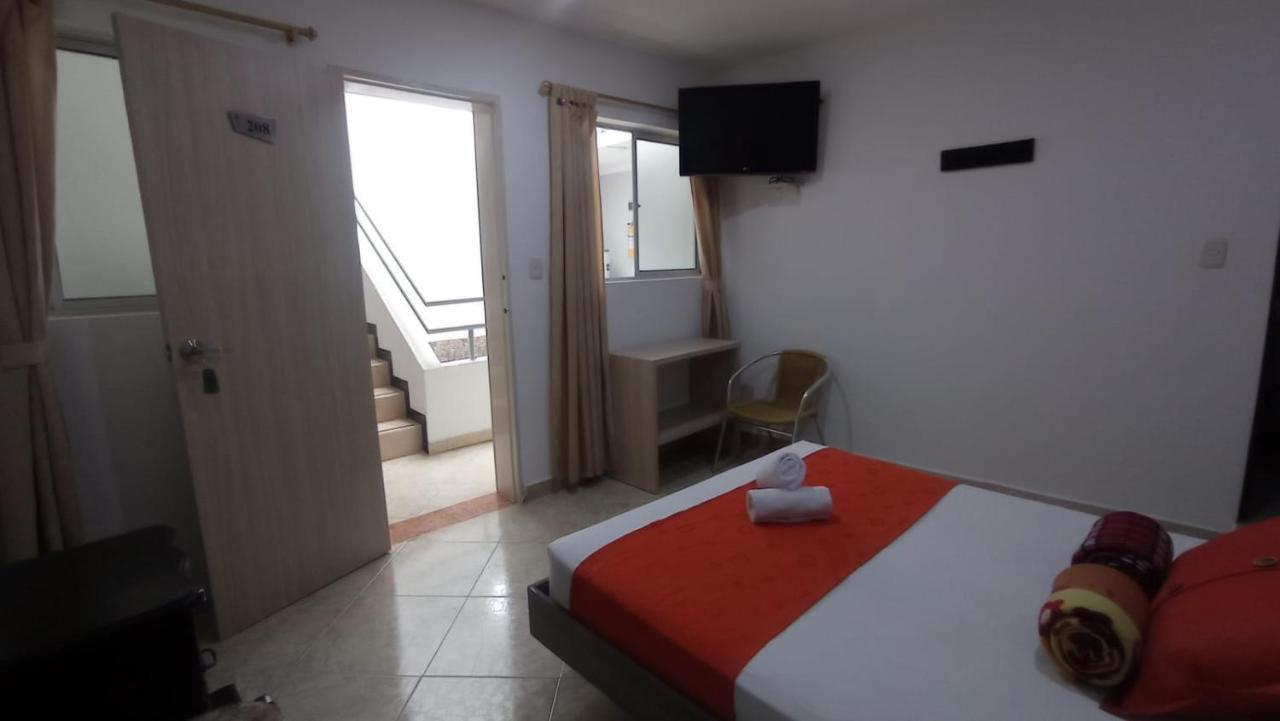 Hotel El Deportista Medellín Extérieur photo