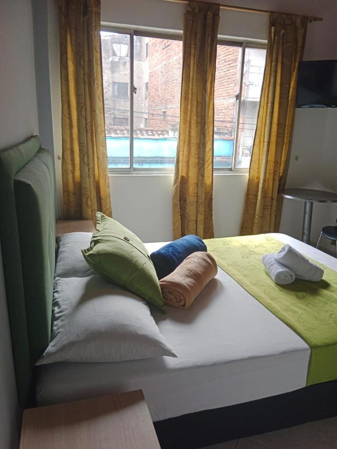 Hotel El Deportista Medellín Extérieur photo