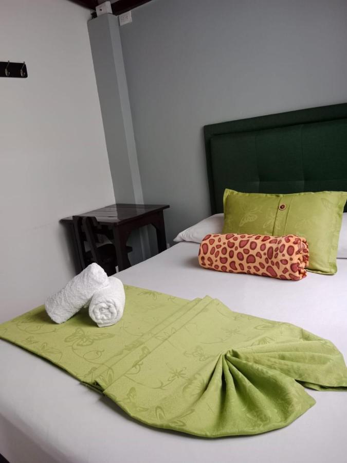 Hotel El Deportista Medellín Extérieur photo