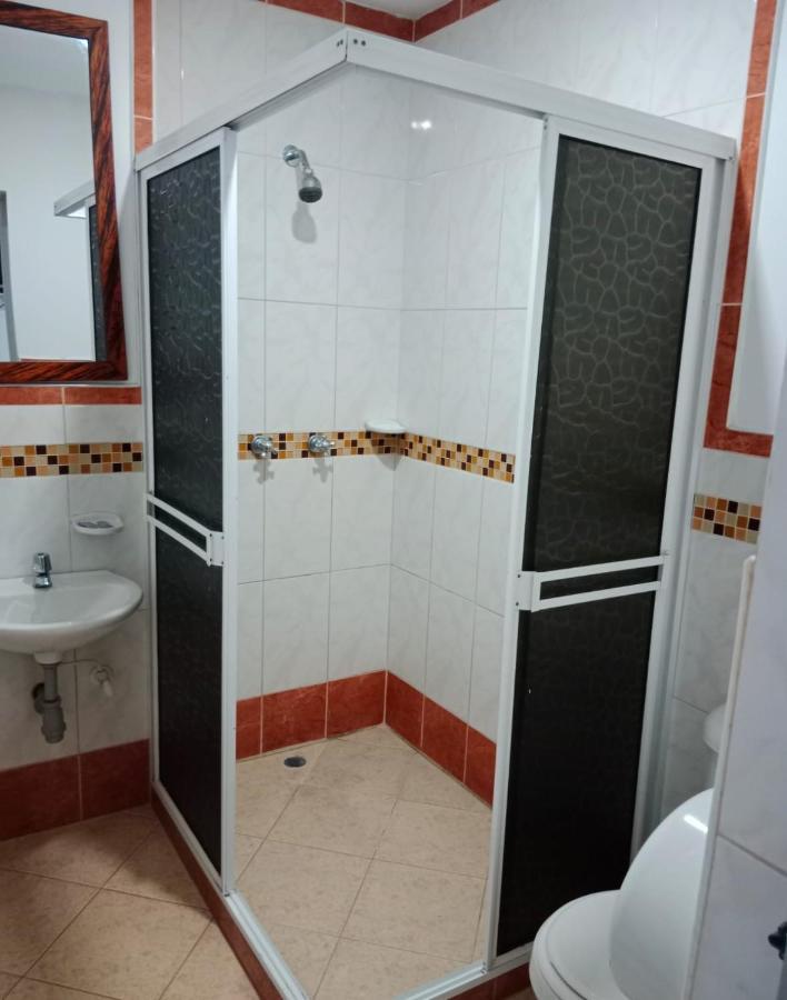 Hotel El Deportista Medellín Extérieur photo