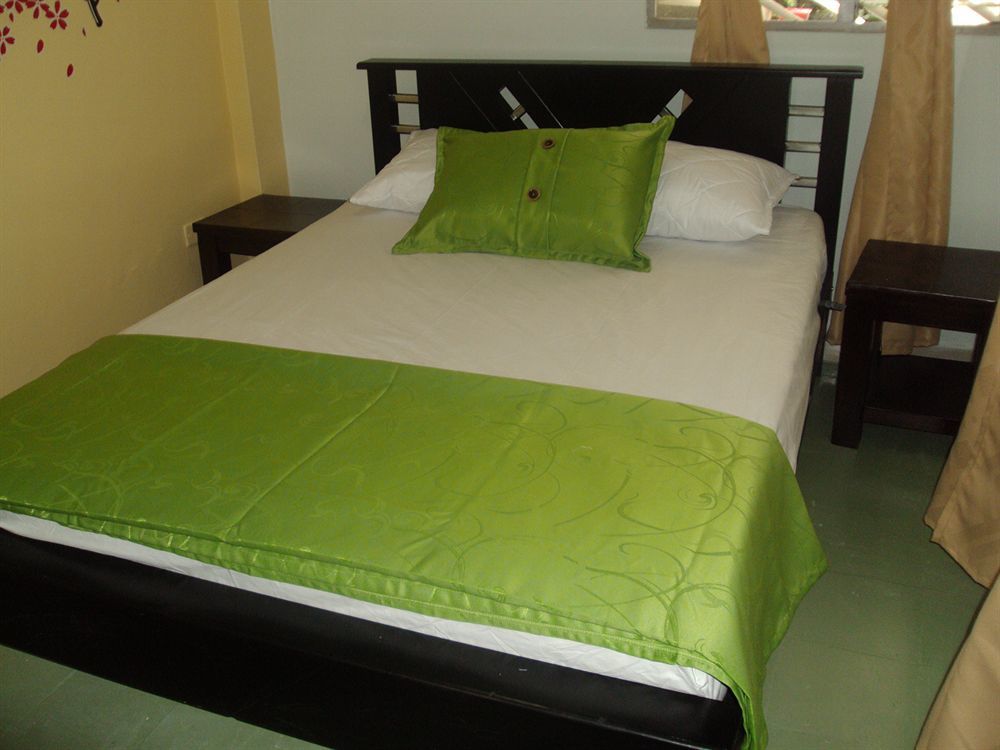 Hotel El Deportista Medellín Extérieur photo
